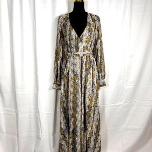 Olivaceous Vestido Maxi Dress